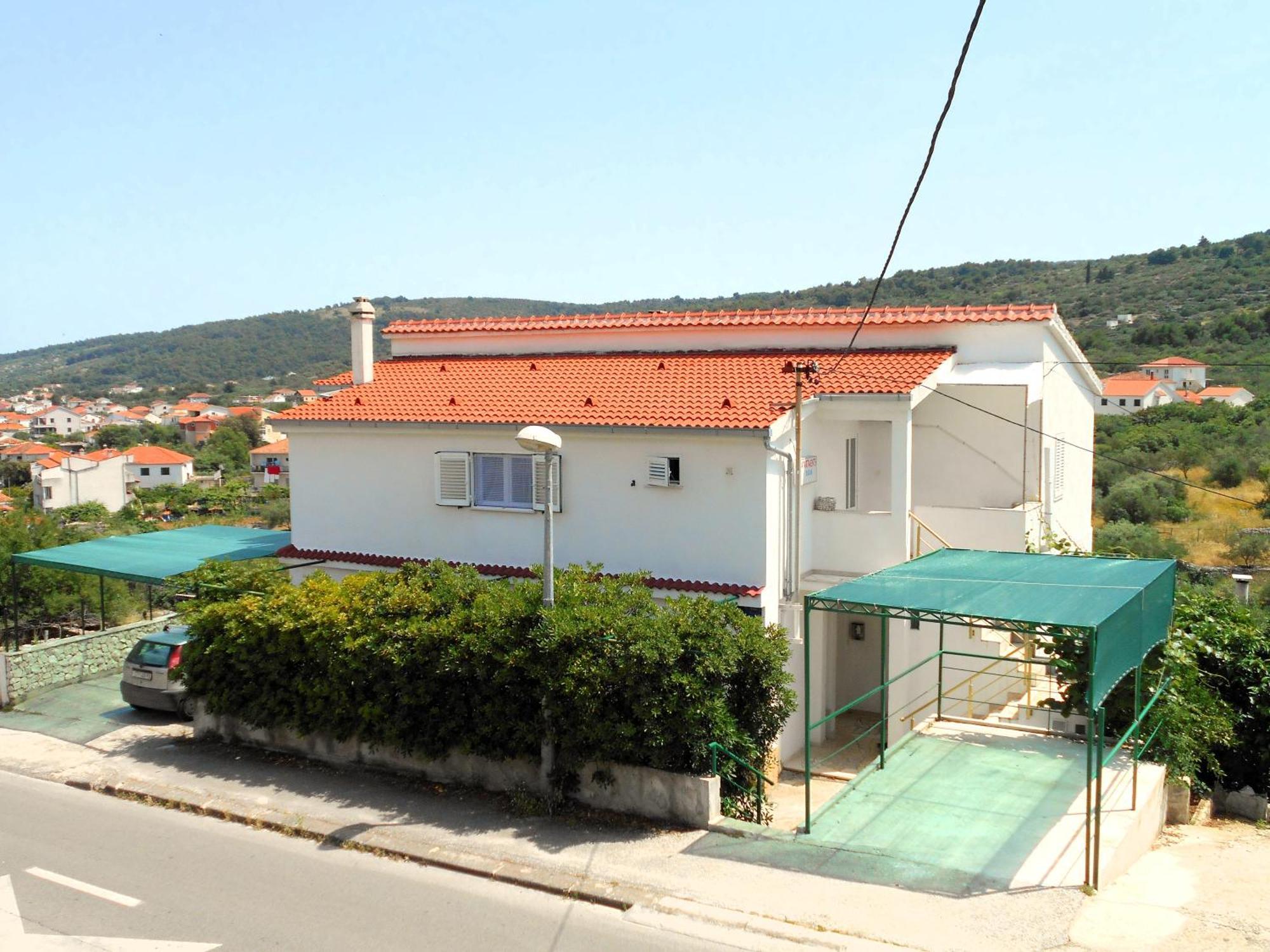 Apartments Boa Слатине Экстерьер фото